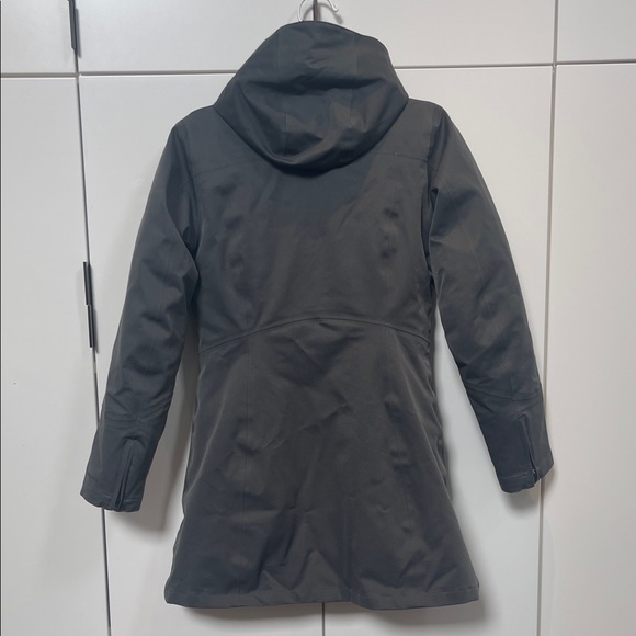 🚨Patagonia Women’s Tres 3 in 1 Parka Small - Picture 6 of 14